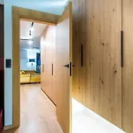Looktatry Strazyska 21a Lokal 5 *