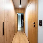 Looktatry Strazyska 21a Lokal 5 아파트 자코파네
