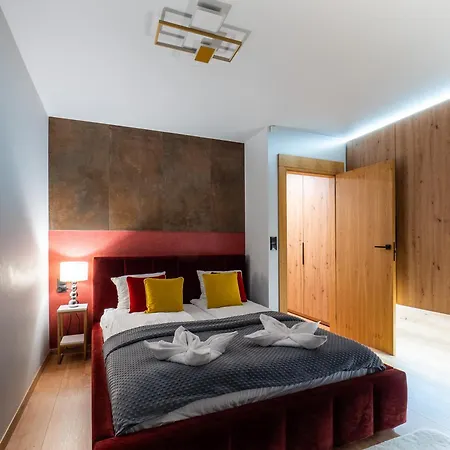 Looktatry Strazyska 21a Lokal 5 Appartement