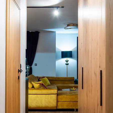 Appartement Looktatry Strazyska 21a Lokal 5 *