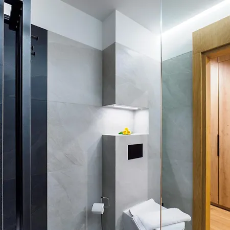 Looktatry Strazyska 21a Lokal 5 Appartement