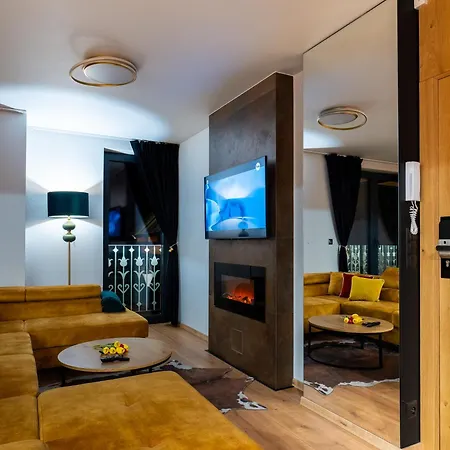 Looktatry Strazyska 21a Lokal 5 Appartement